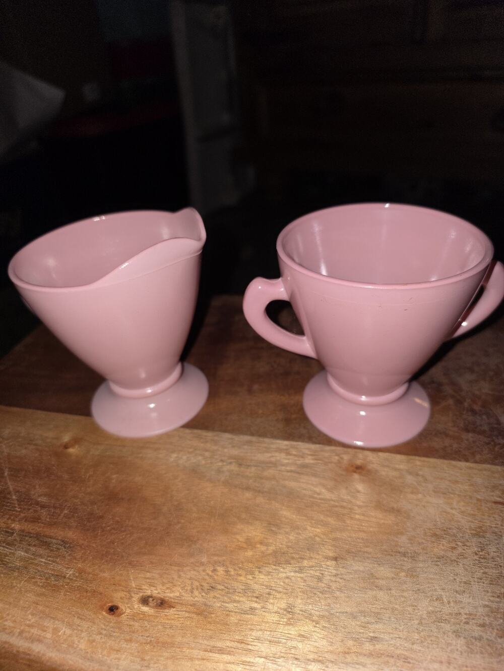 Vintage Hazel Atlas Creamer Sugar Set Ovide Platonite Pink 1940s